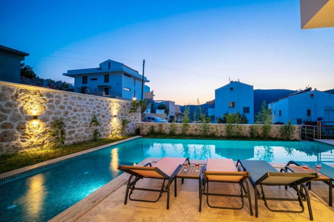 Onat Villa *