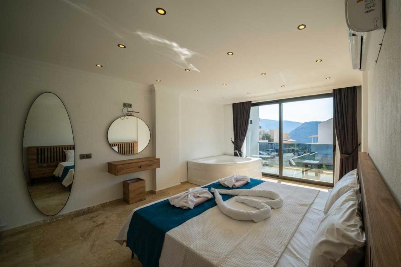 Onat Villa *