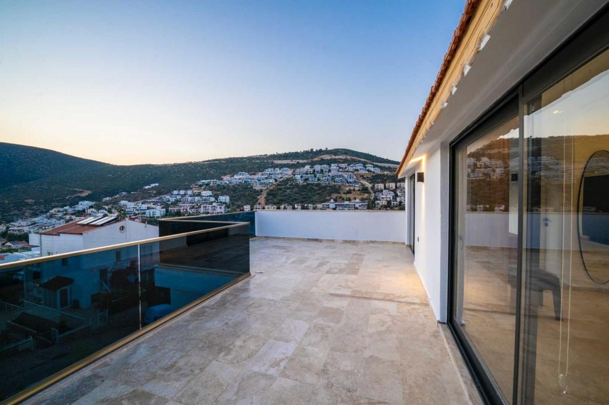Onat Villa *