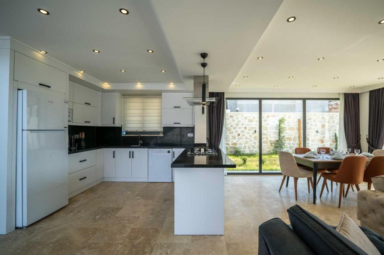 Onat Villa *